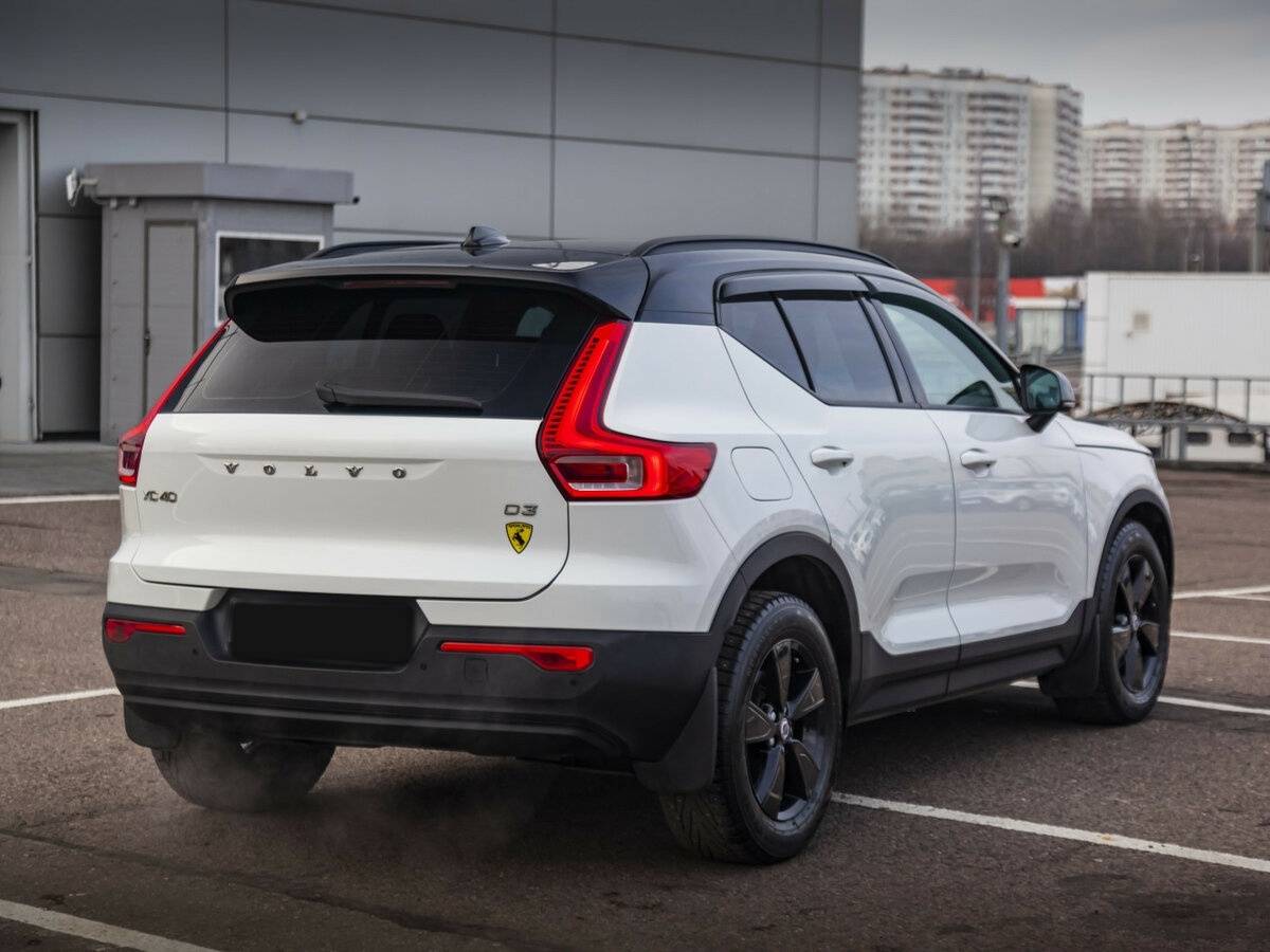 Volvo XC40