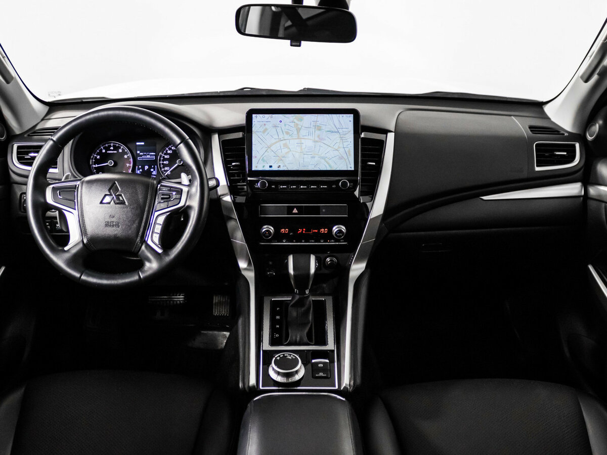 Mitsubishi Pajero Sport
