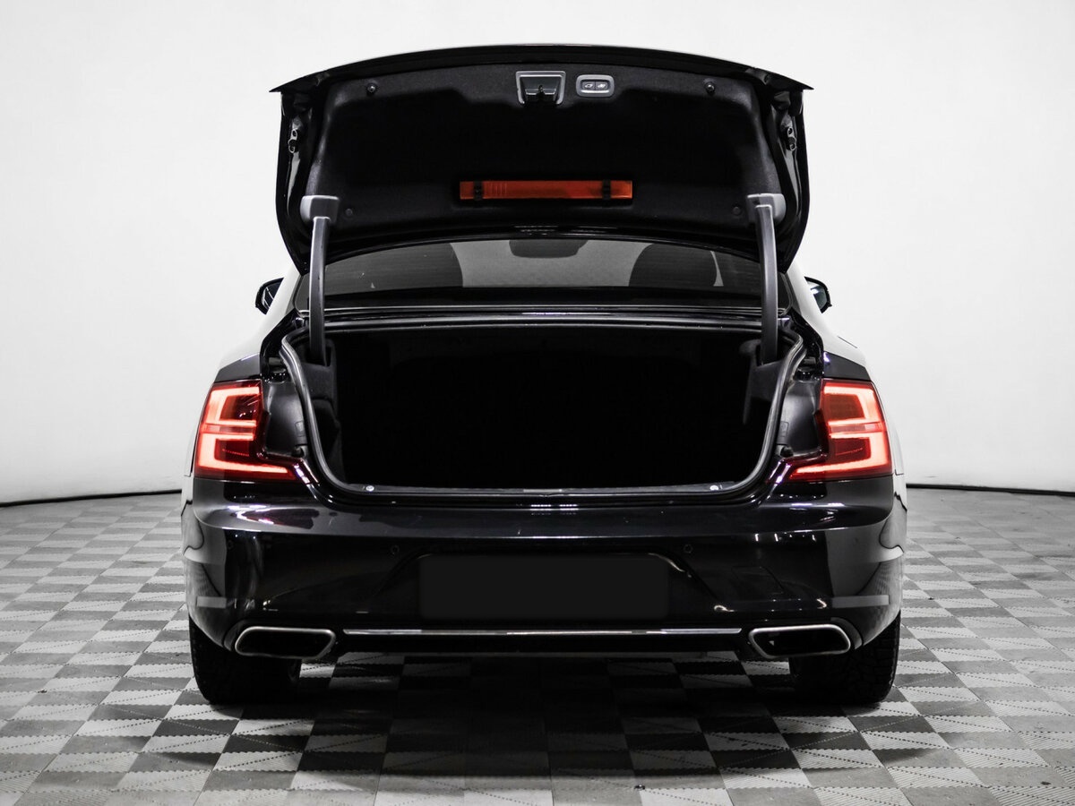 Volvo S90 2019