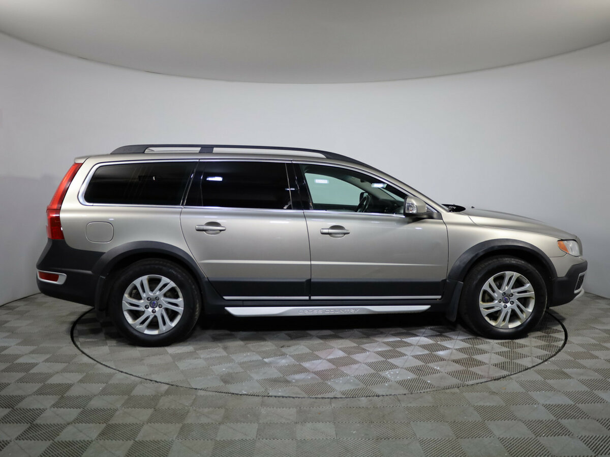 Volvo XC70 2012