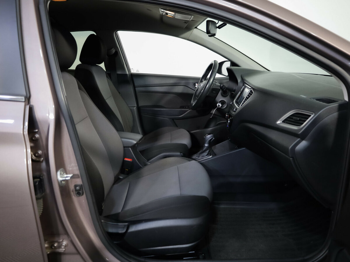 Hyundai Solaris 2019