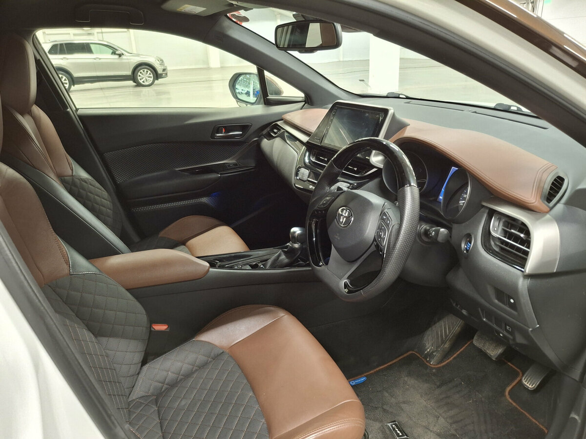 Toyota C-HR 2019