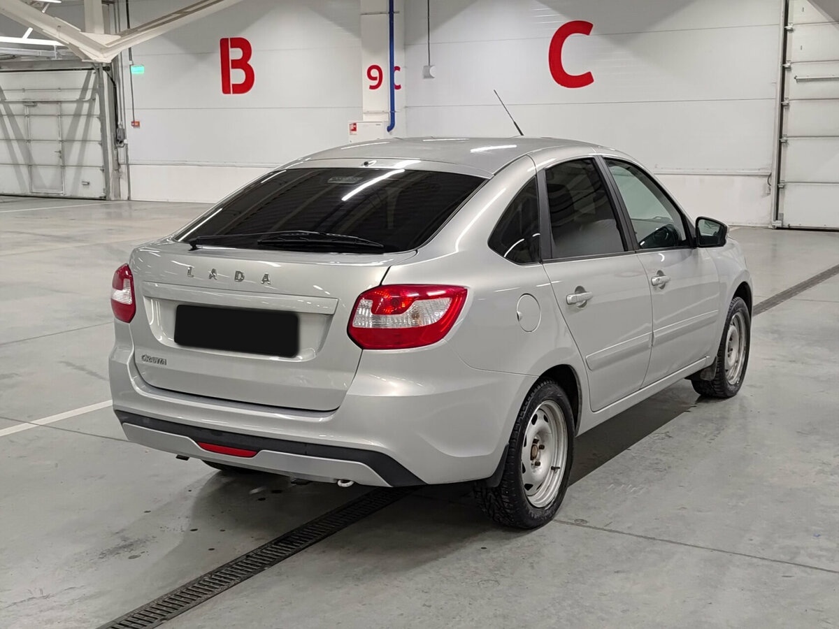 Lada (ВАЗ) Granta