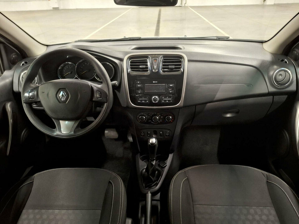 Renault Logan 2017