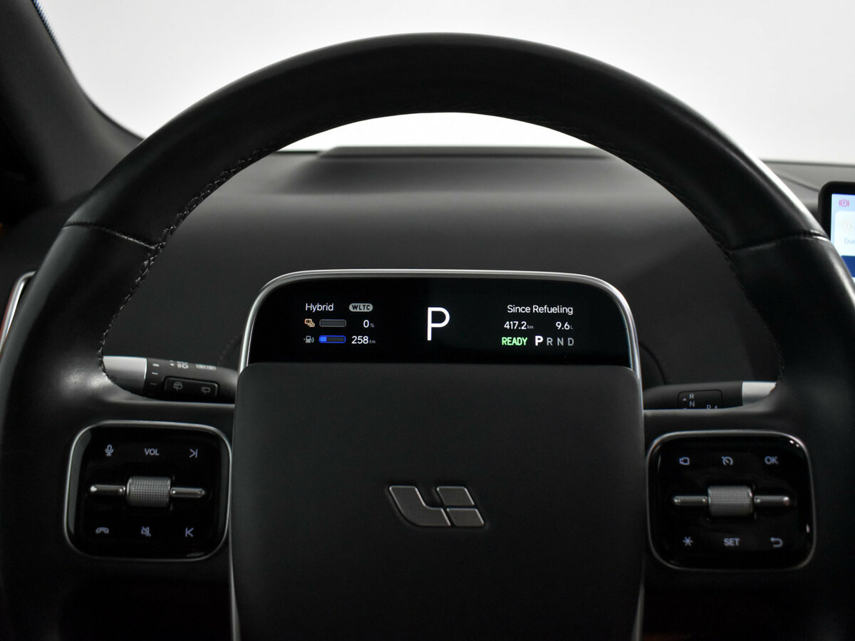 Li Auto (Lixiang) L9 2023