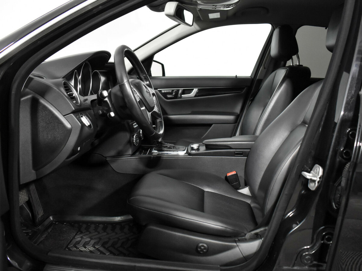 Mercedes-Benz C-Класс 2012