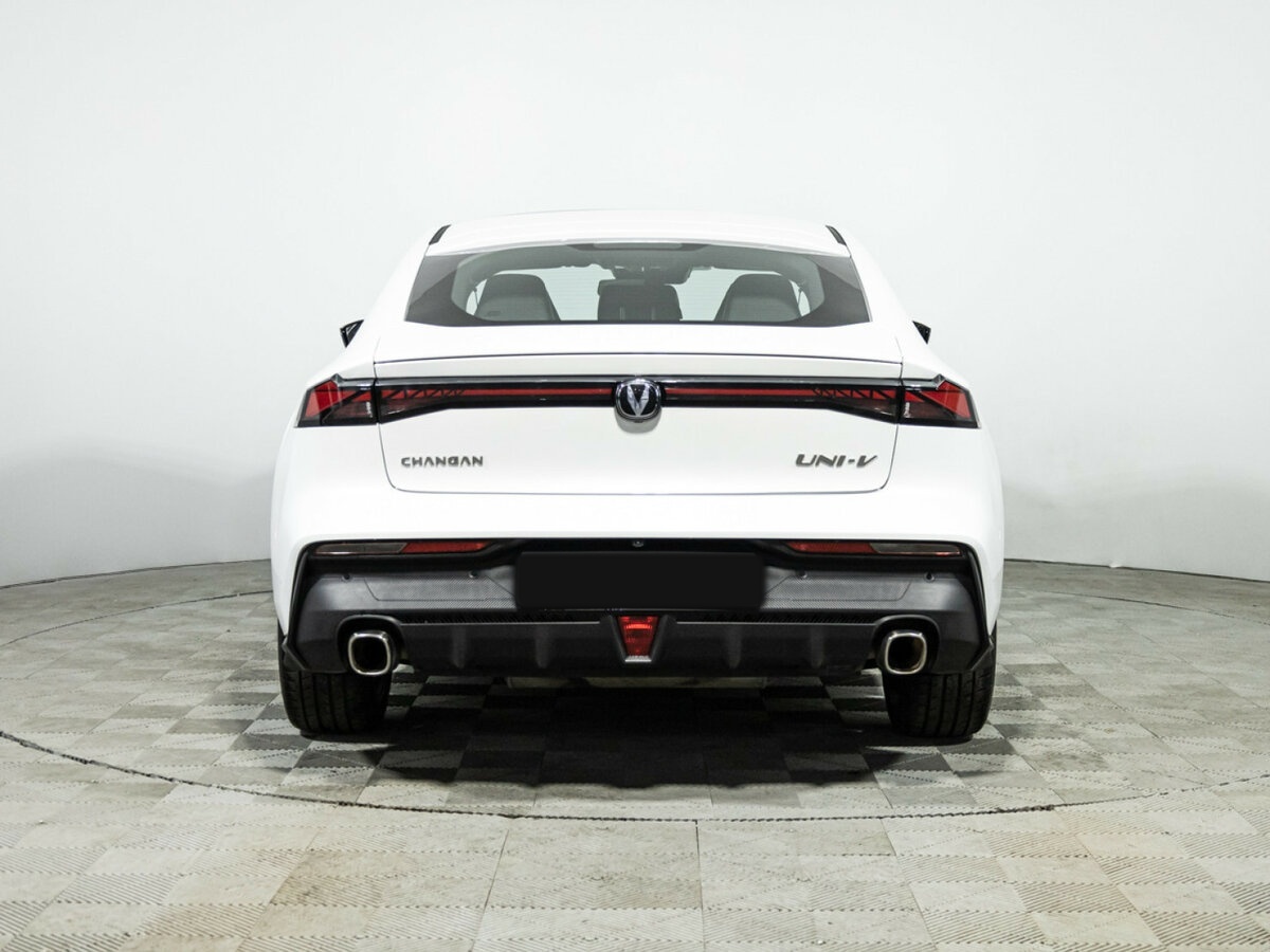 Changan UNI-V