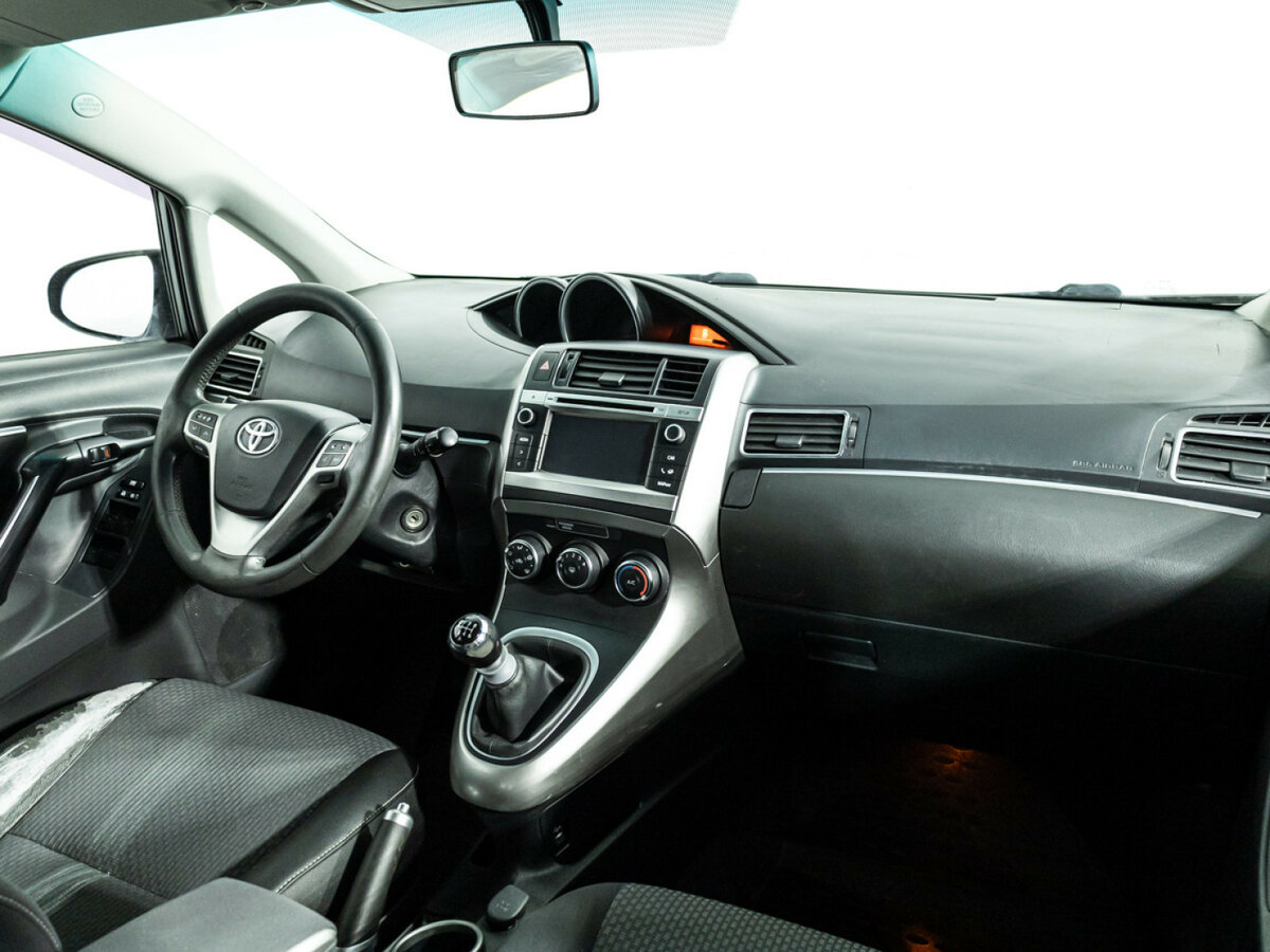 Toyota Verso 2013