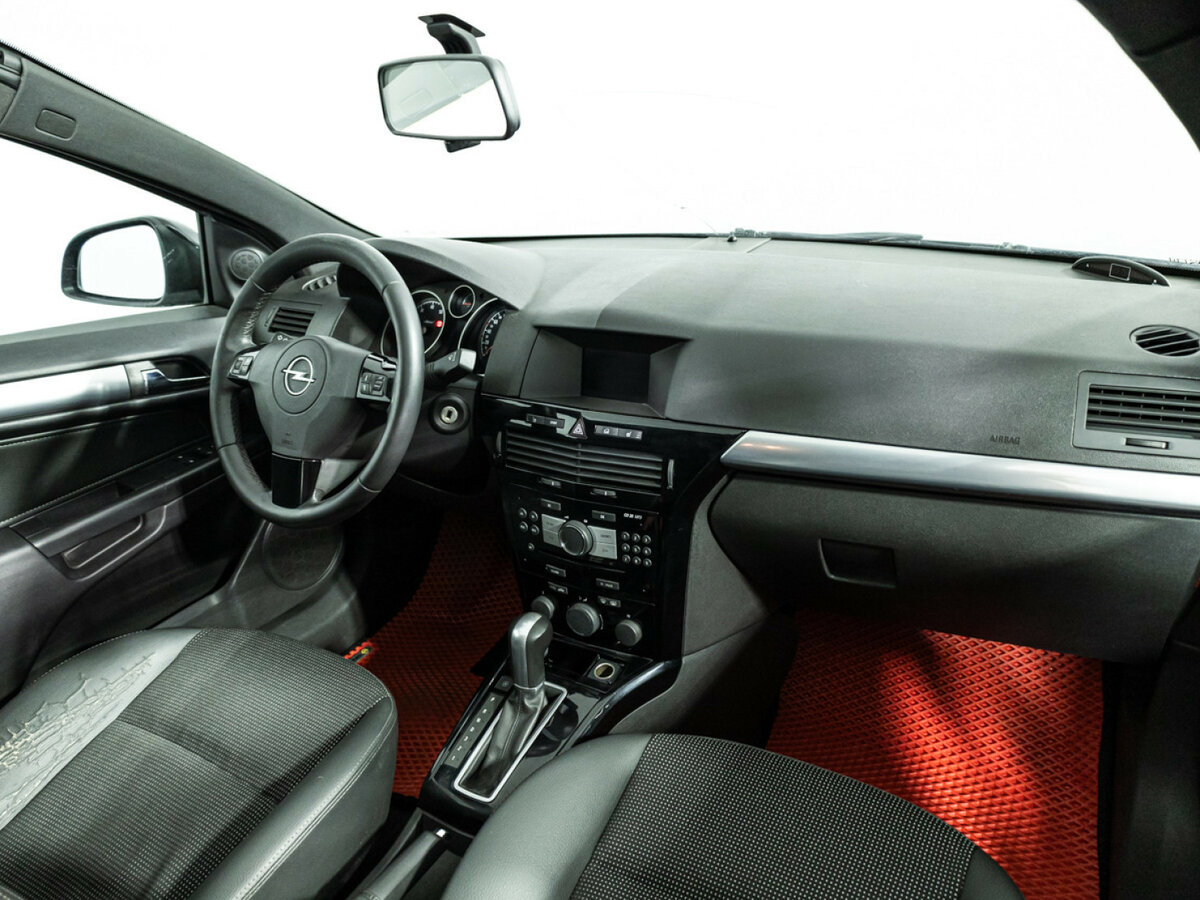 Opel Astra 2010