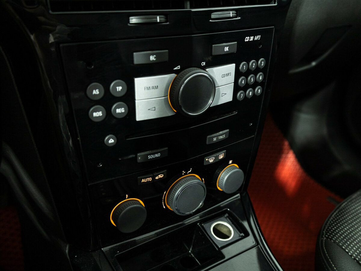 Opel Astra 2010