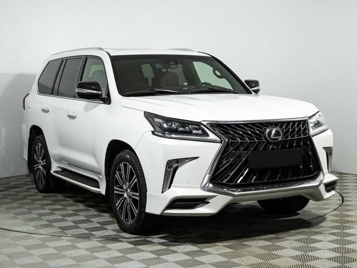 Lexus LX