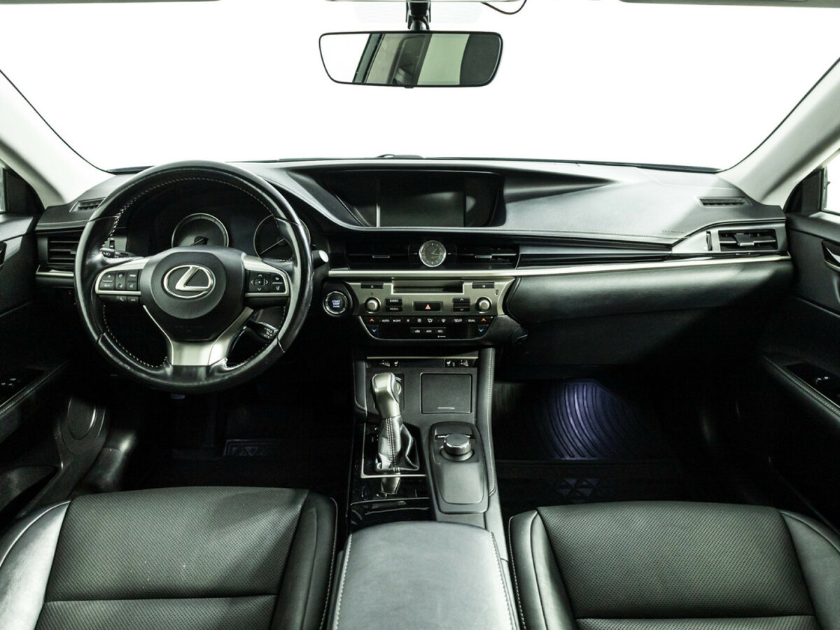 Lexus ES 2016