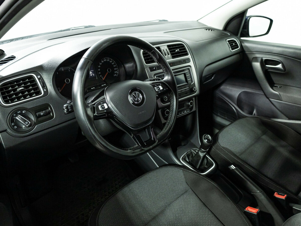 Volkswagen Polo 2016