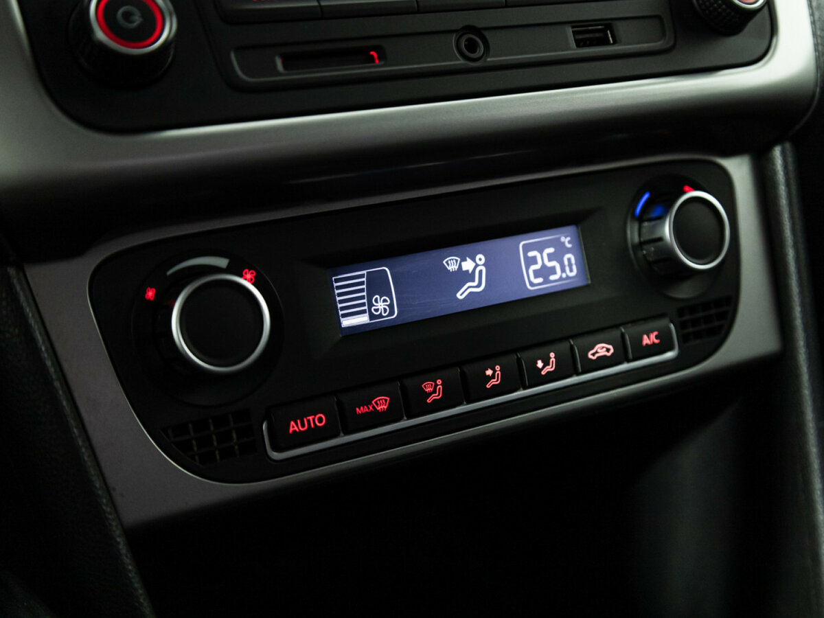 Volkswagen Polo 2016