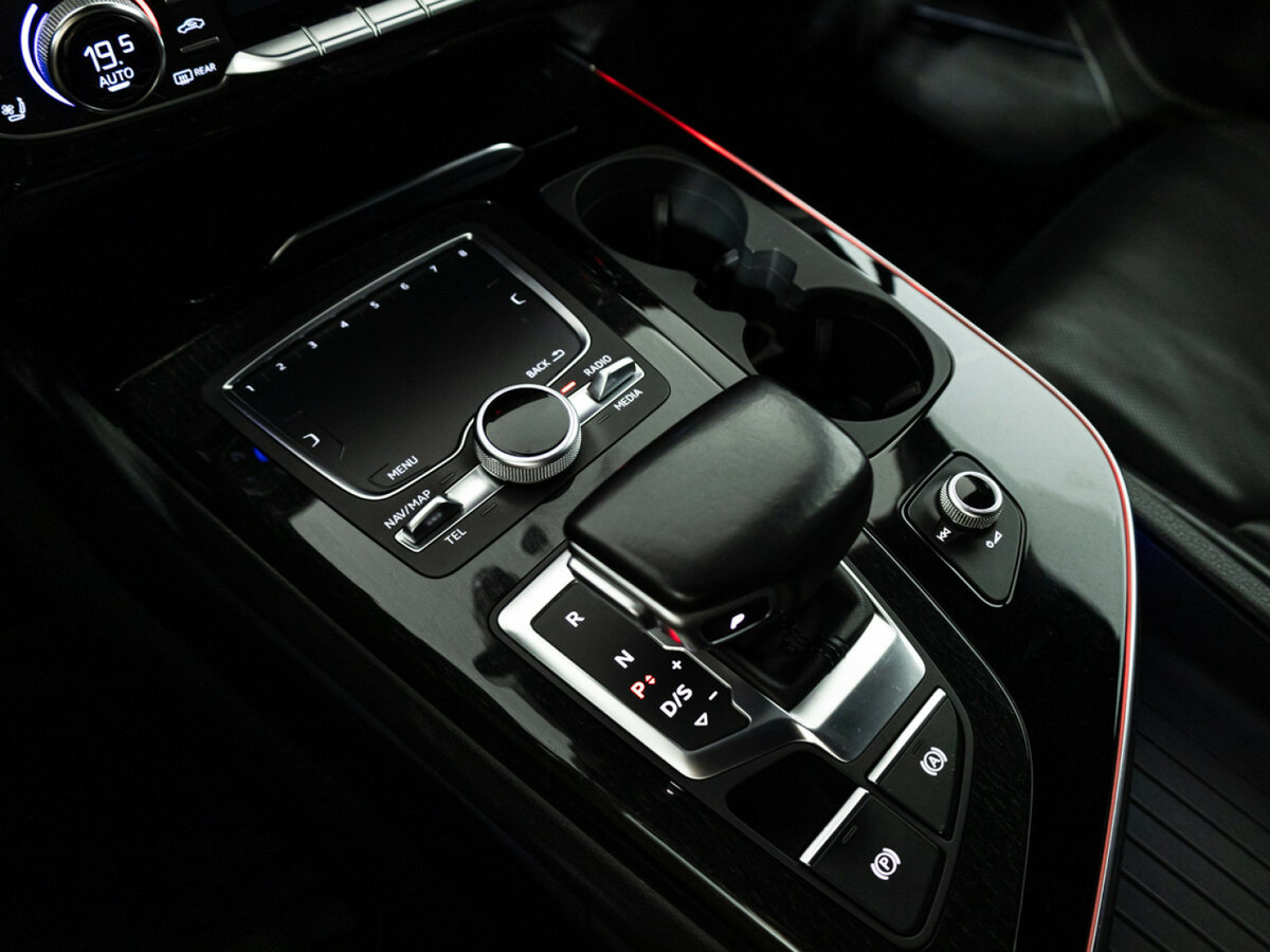 Audi Q7 2016