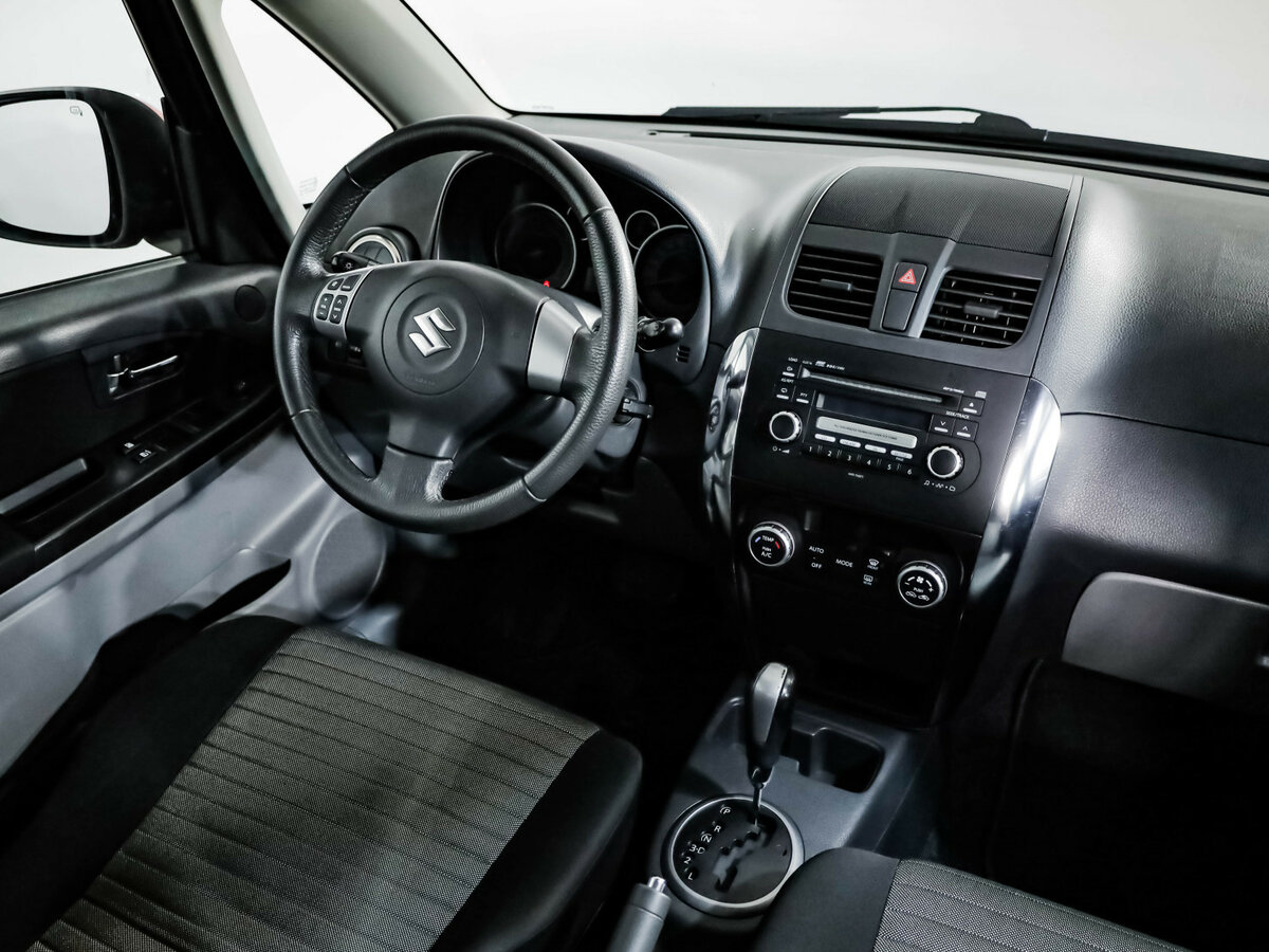Suzuki SX4 2011