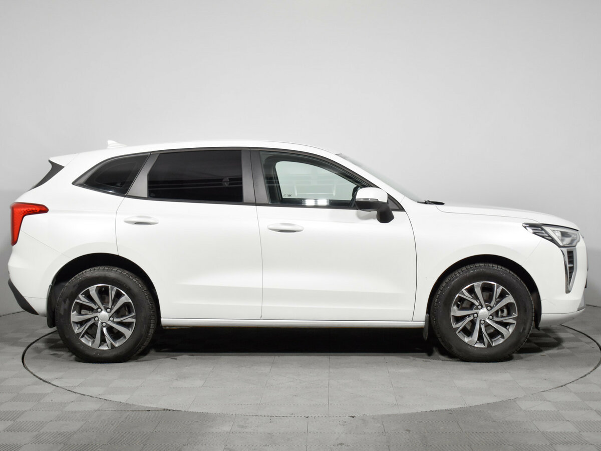 Haval Jolion