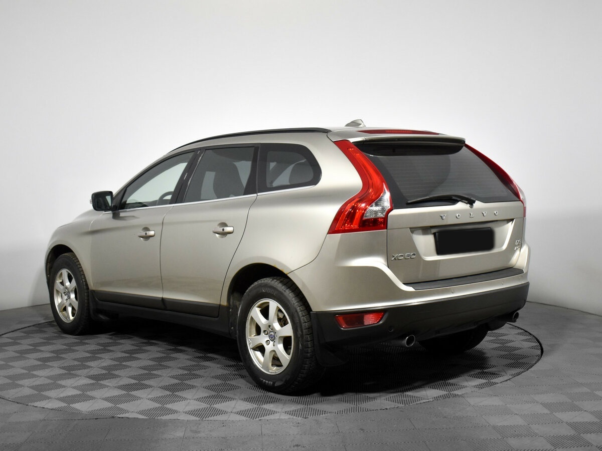 Volvo XC60 2011