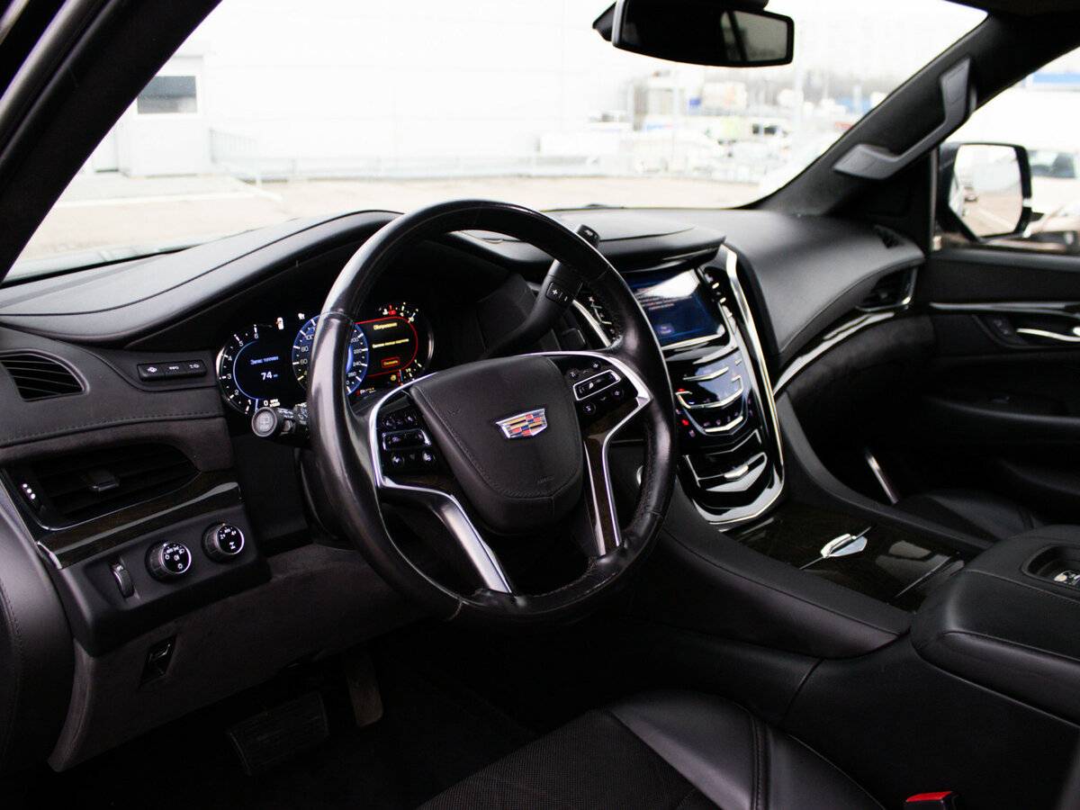 Cadillac Escalade 2016