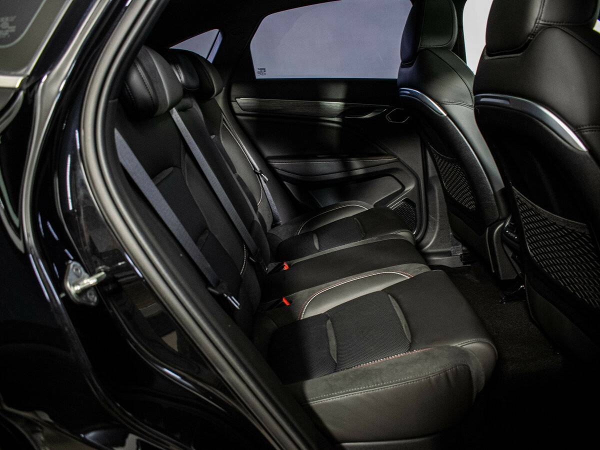 Geely Tugella 2023