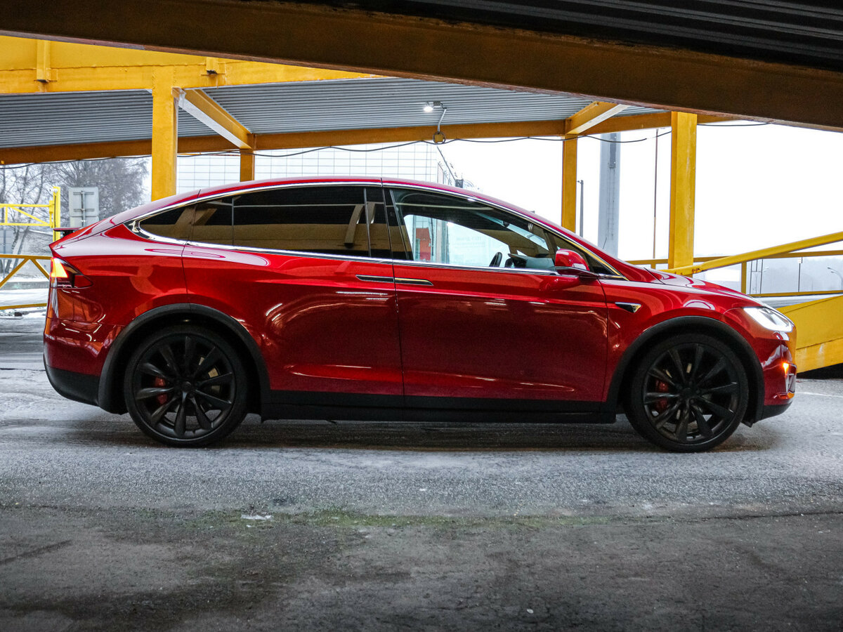 Tesla Model X