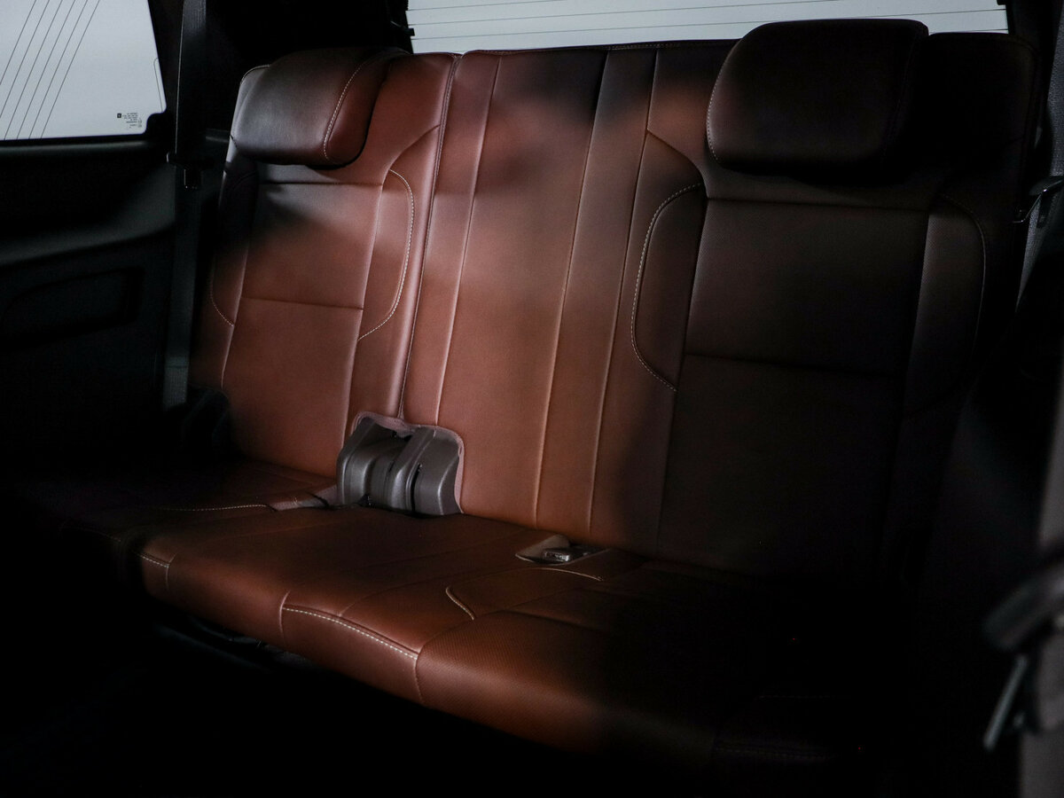 Chevrolet Tahoe 2021