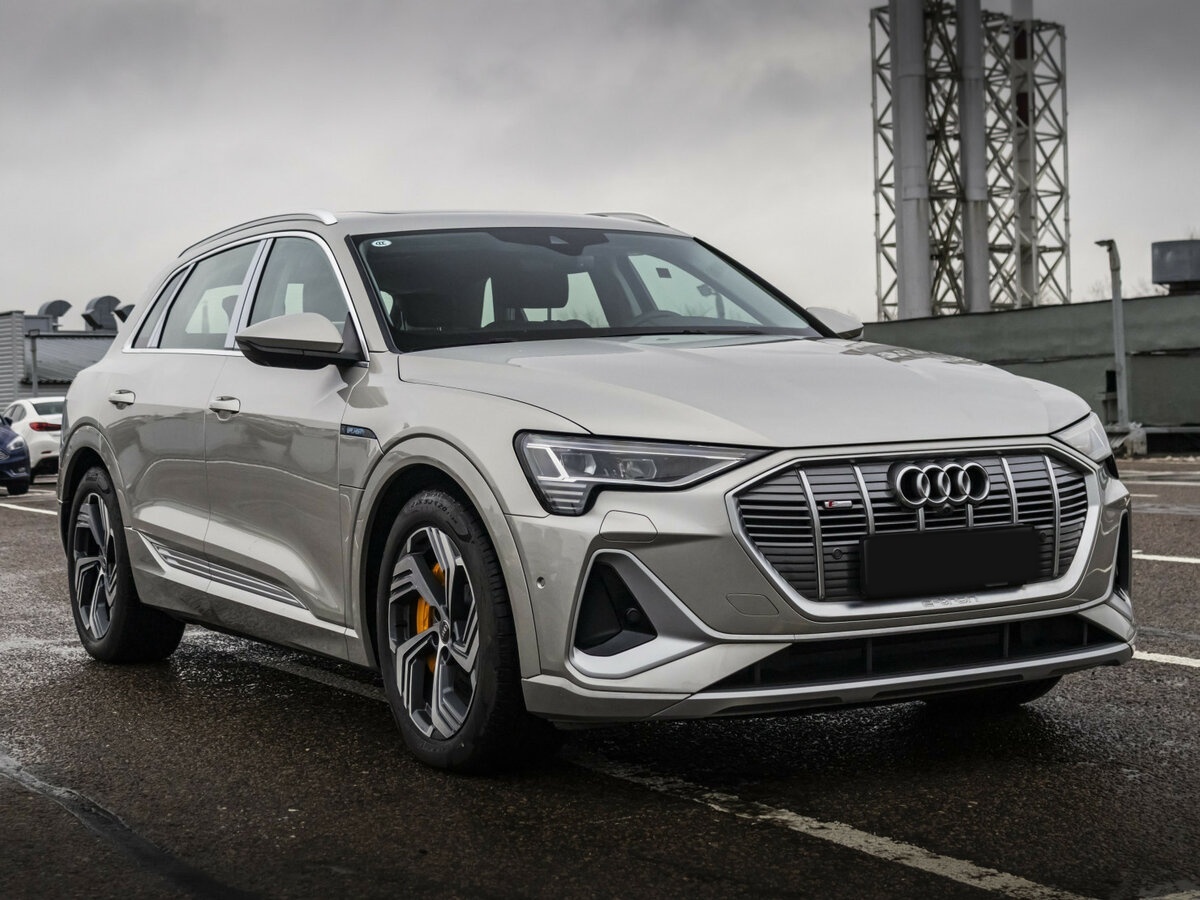 Audi e-tron