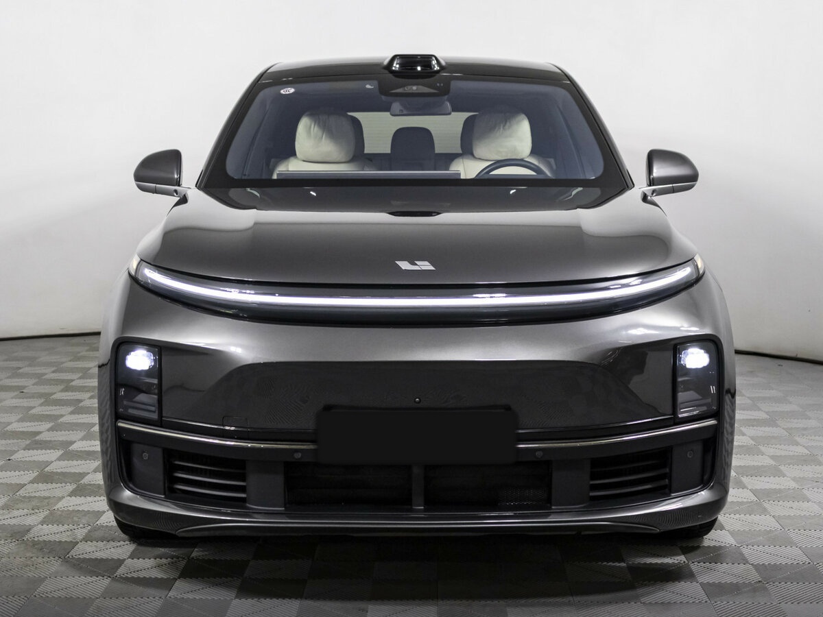 Li Auto (Lixiang) L7