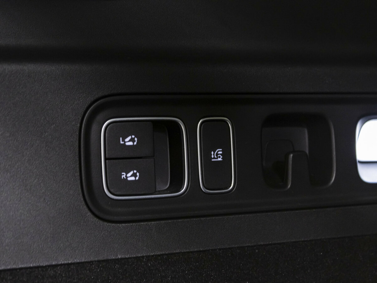Li Auto (Lixiang) L7 2023
