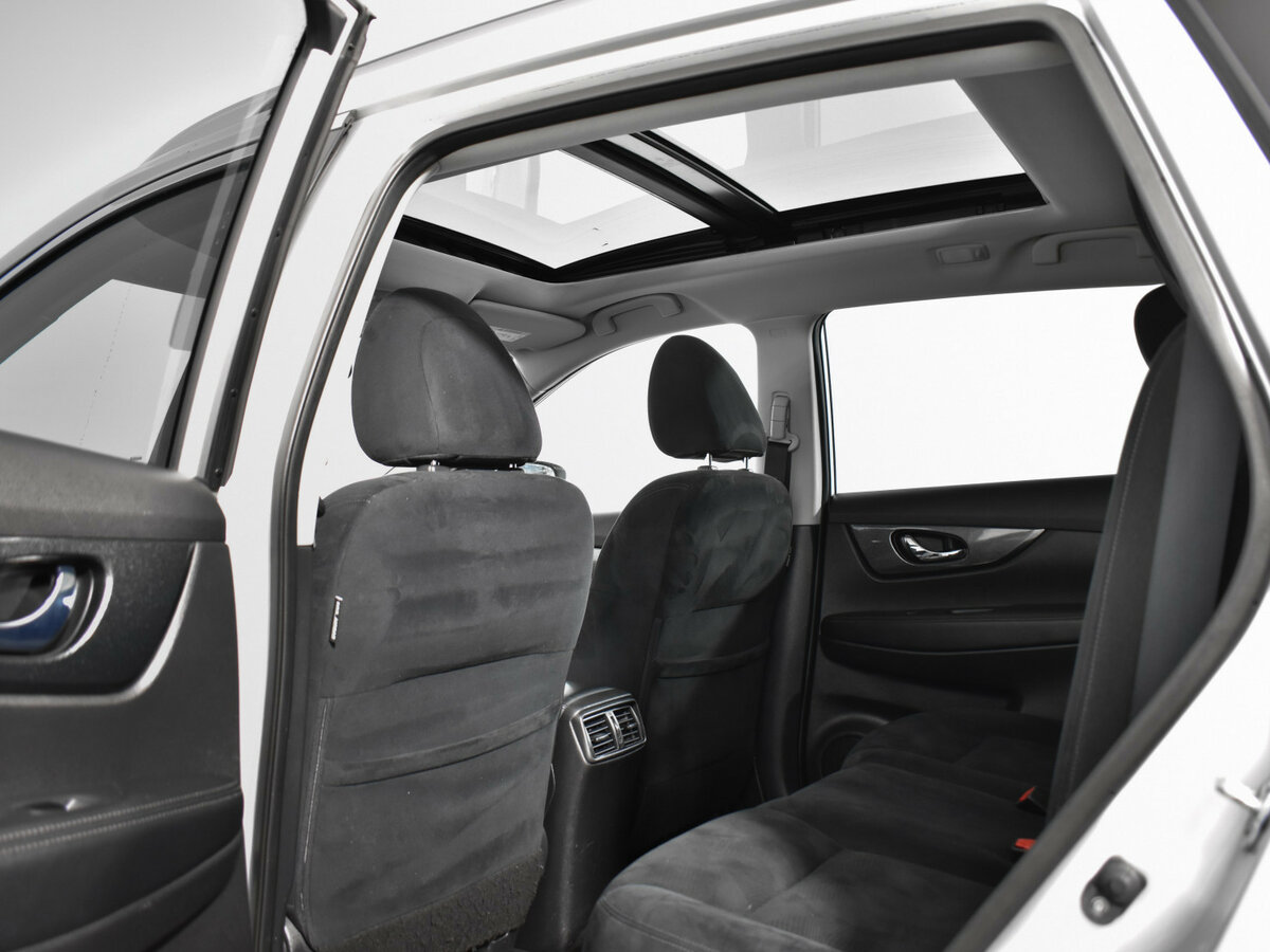 Nissan X-Trail 2015