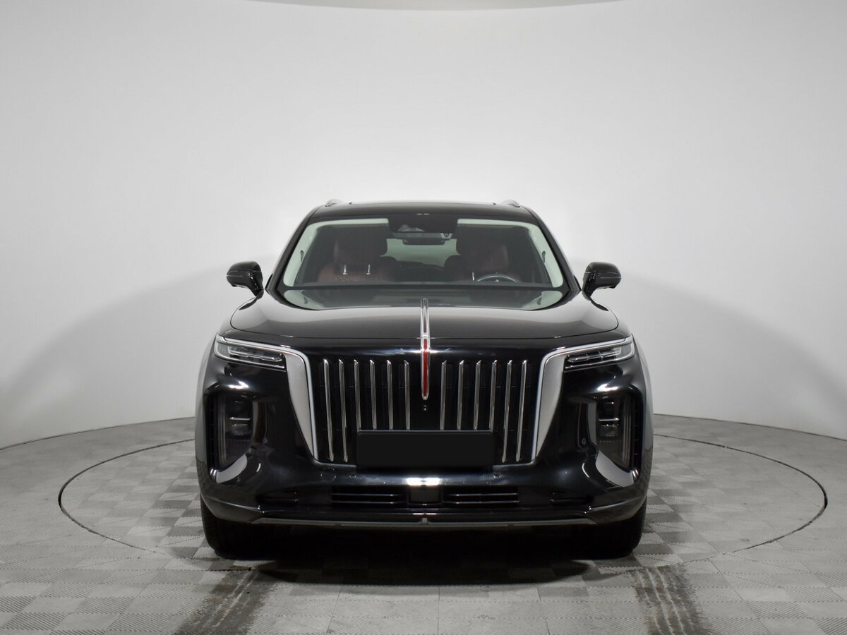 Hongqi E-HS9