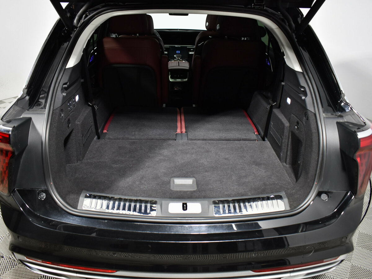 Hongqi E-HS9 2021