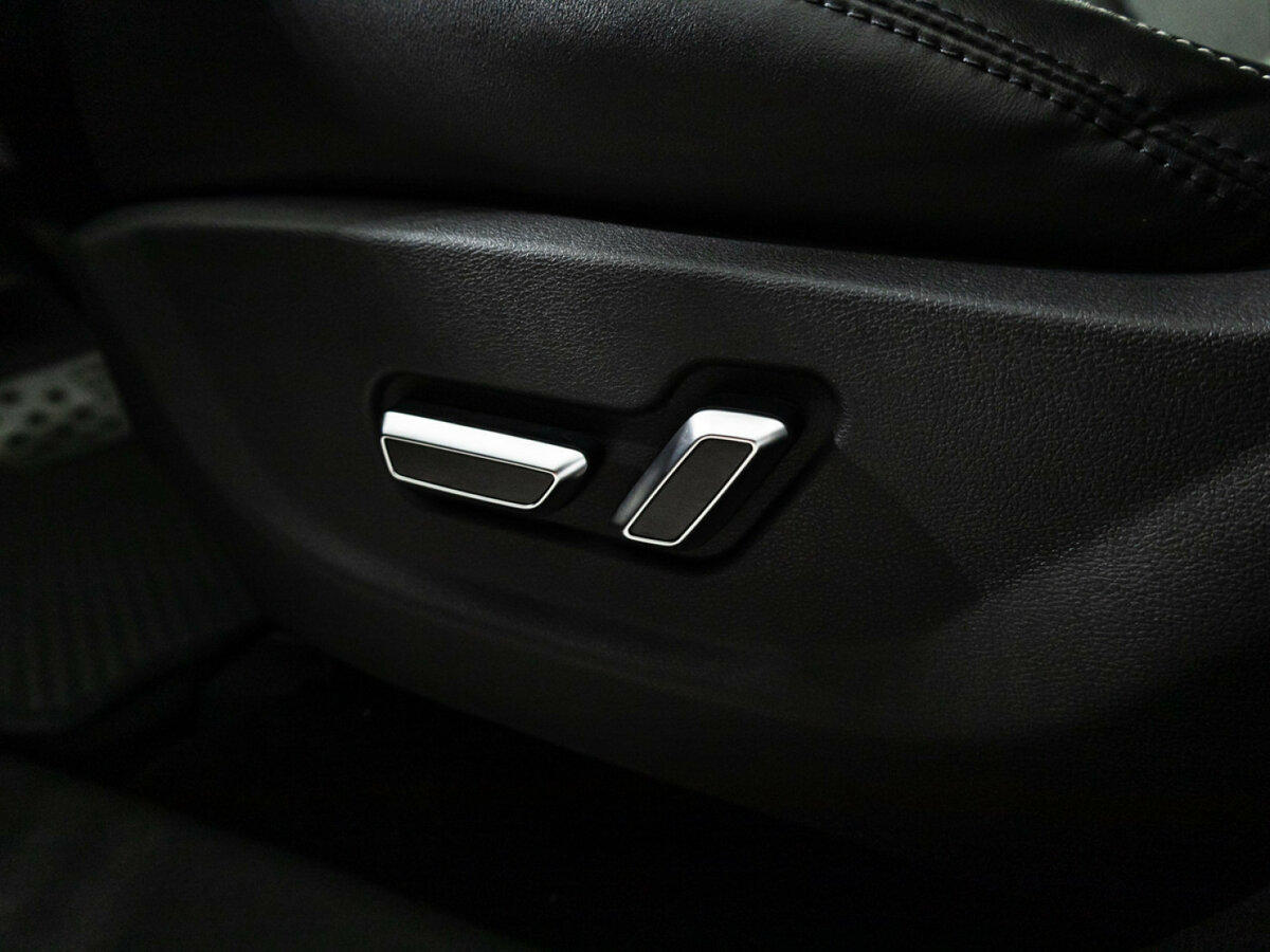 Geely Atlas 2021