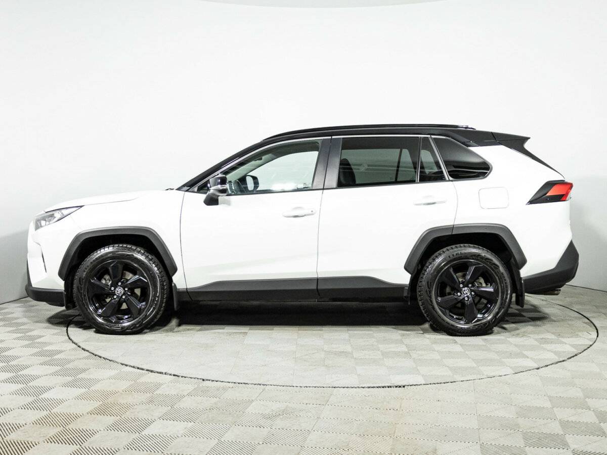 Toyota RAV4 2021