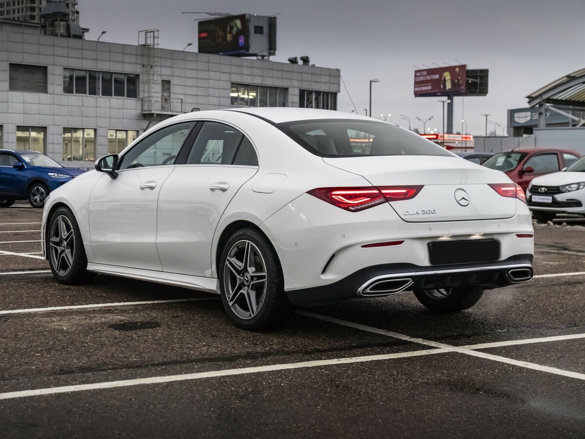 Mercedes-Benz CLA