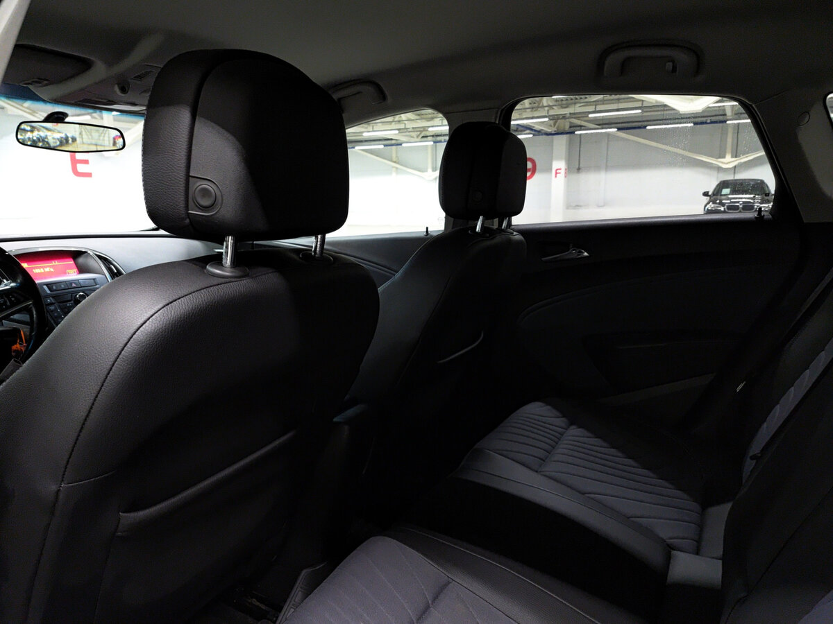 Opel Astra 2013