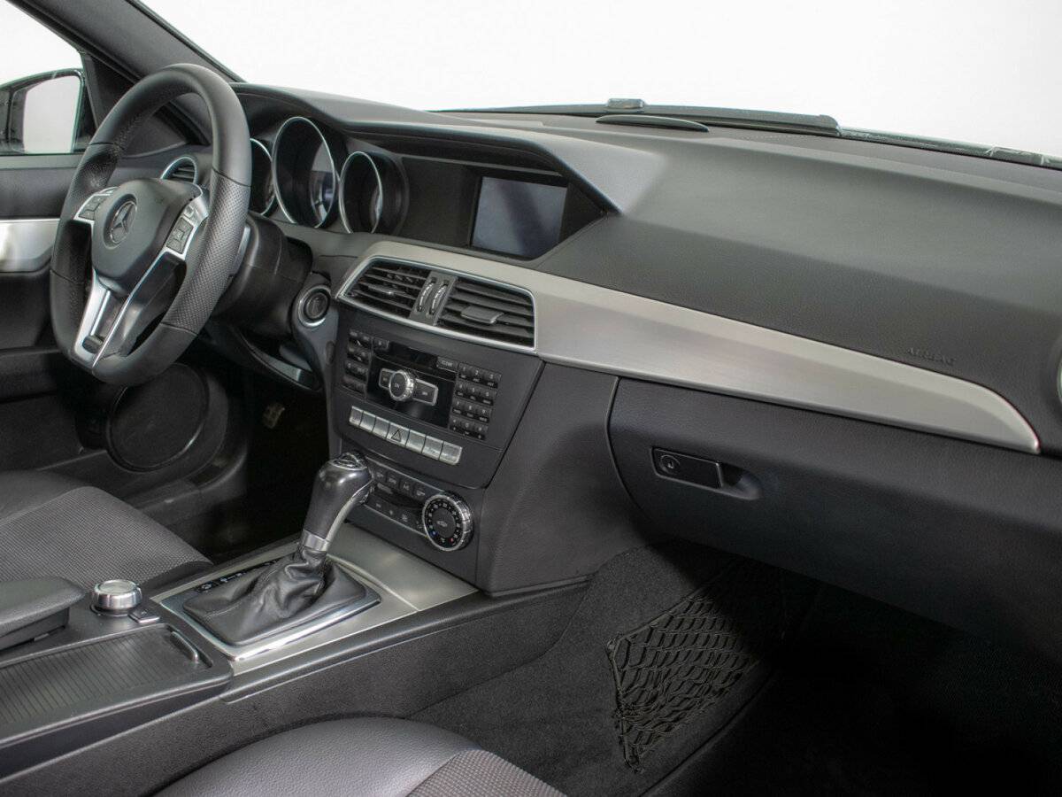 Mercedes-Benz C-Класс
