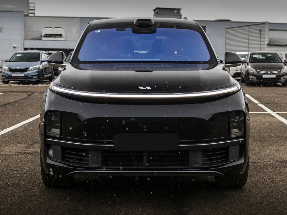 Li Auto (Lixiang) L9 2023