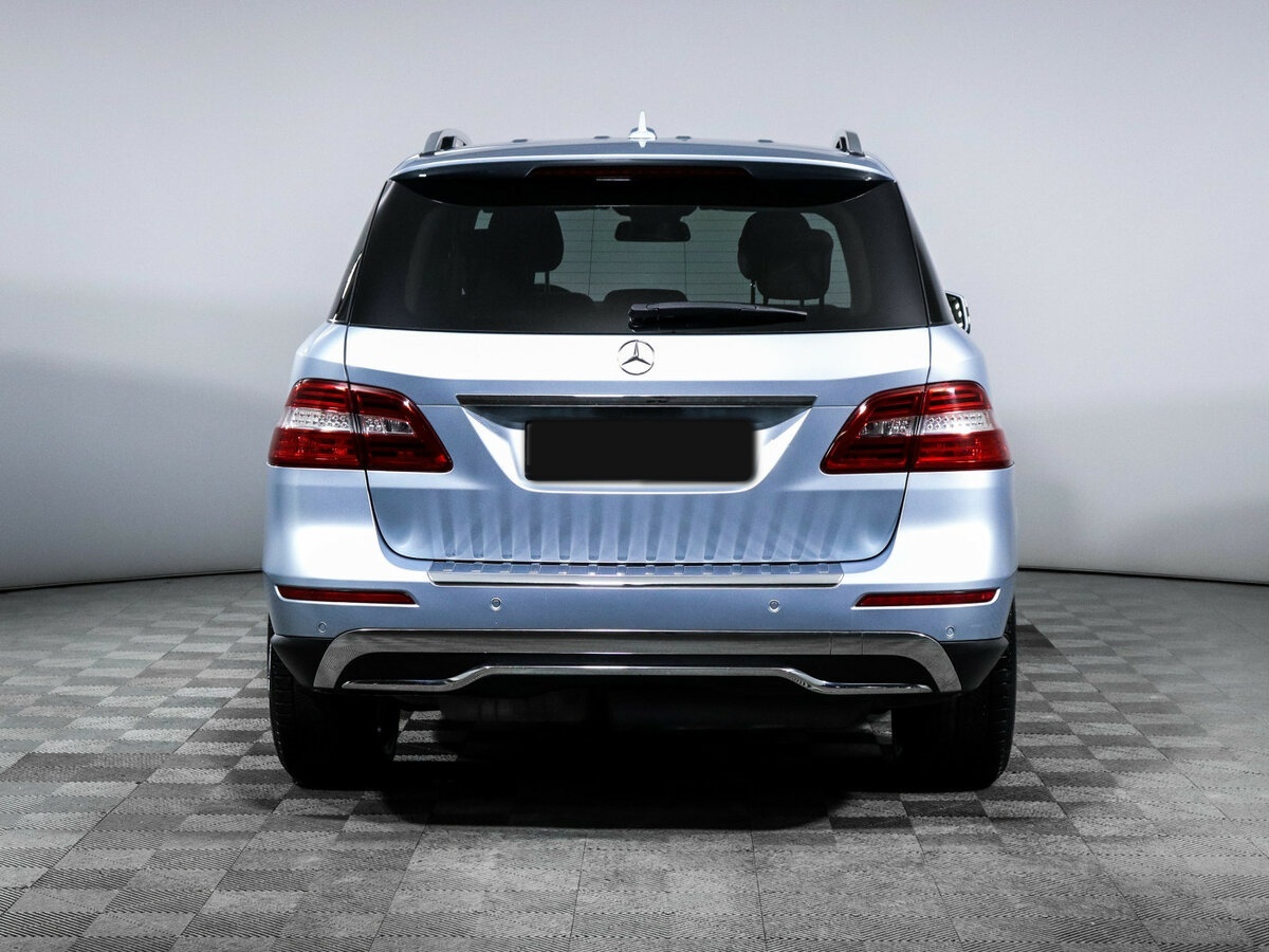 Mercedes-Benz M-Класс 2014