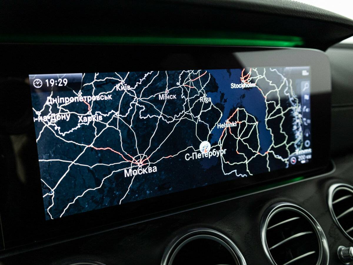 Mercedes-Benz E-Класс 2019