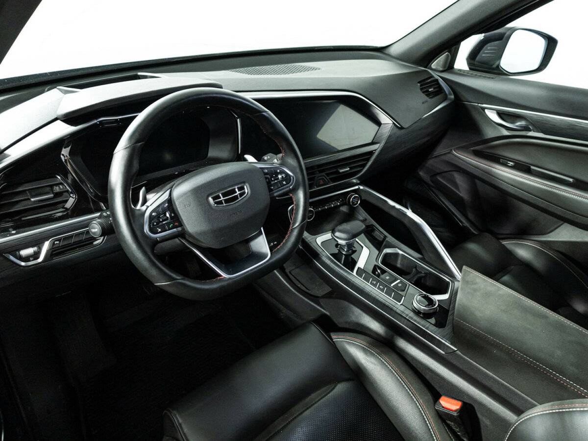 Geely Tugella 2023