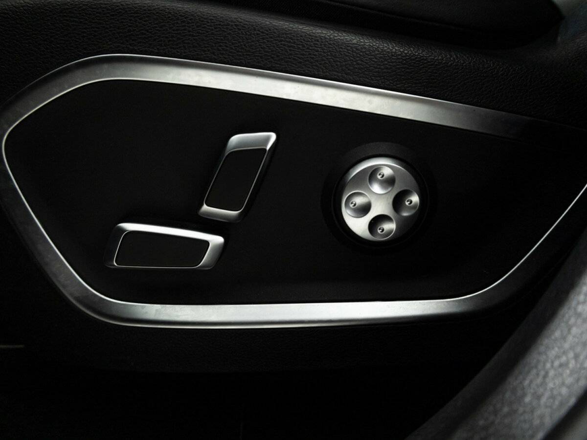 Geely Tugella 2023