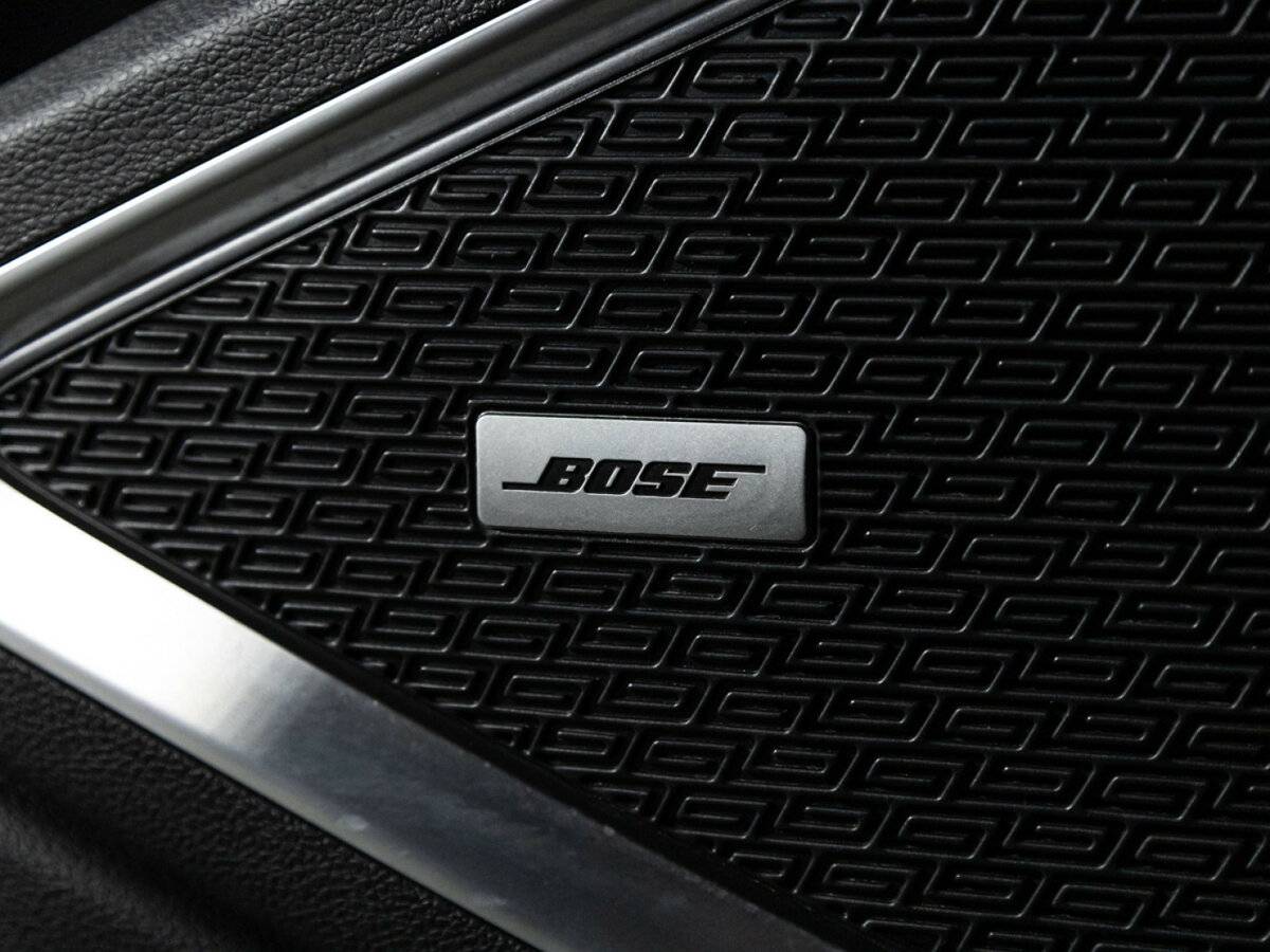 Geely Tugella 2023