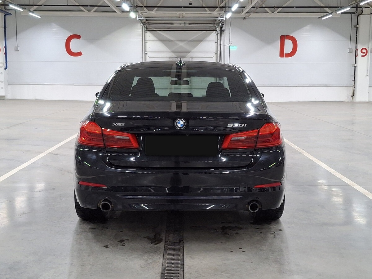 BMW 5 серии 2019