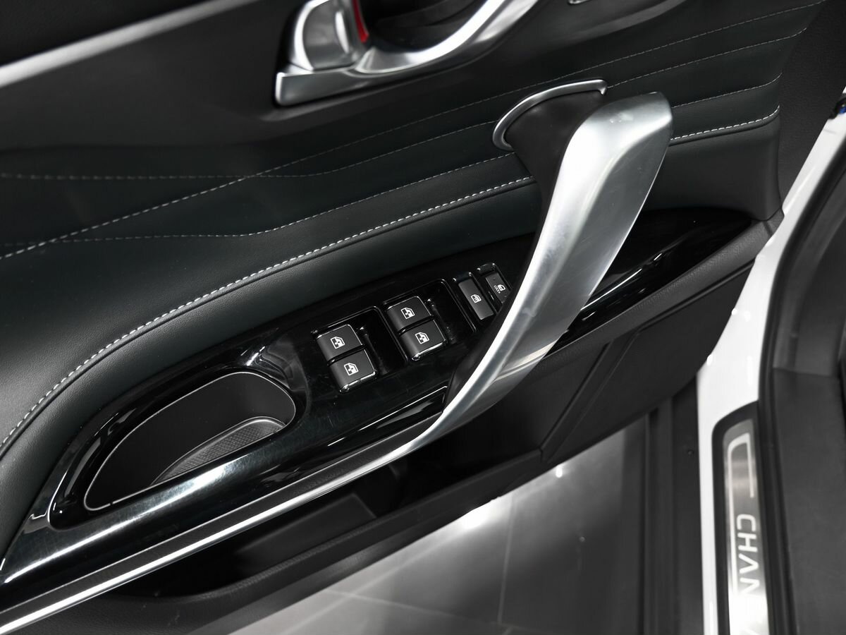 Changan CS95 2023