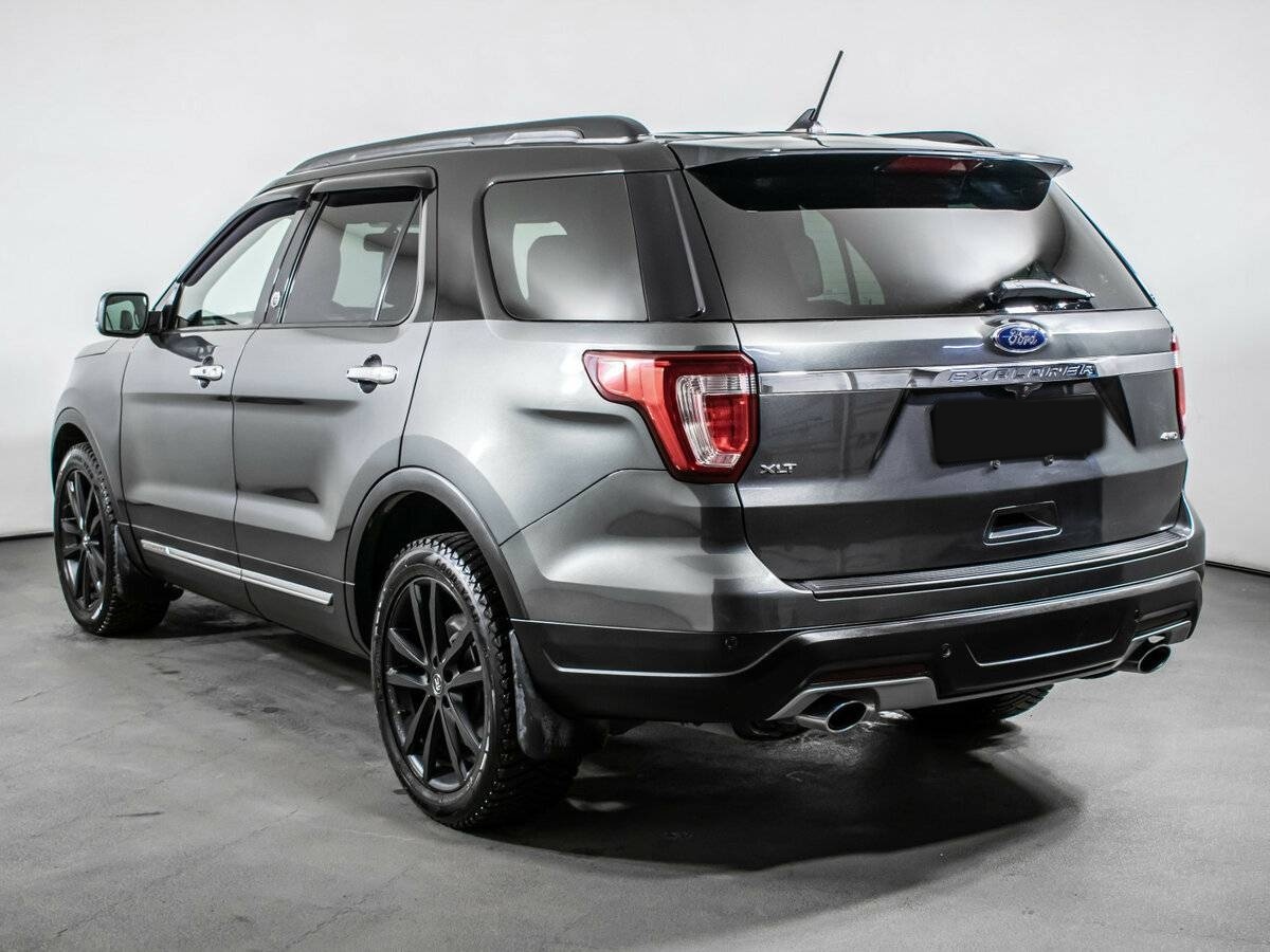 Ford Explorer
