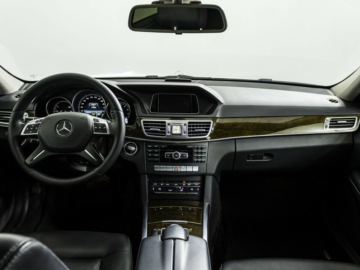 Mercedes-Benz E-Класс 2014