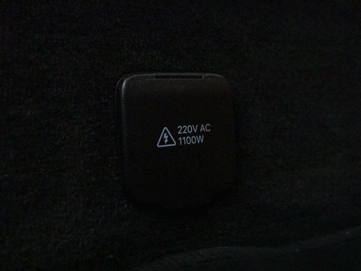 Li Auto (Lixiang) L7 2023
