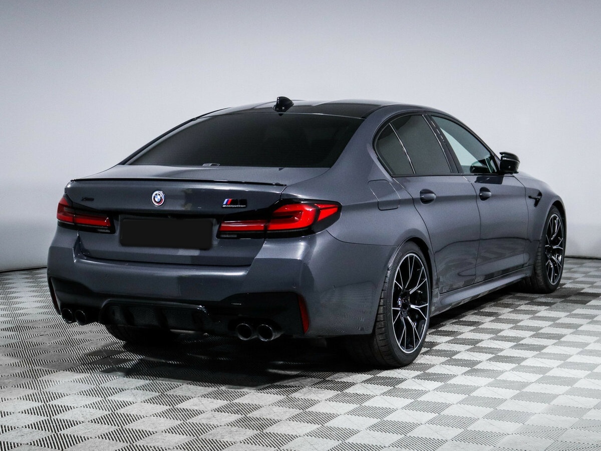 BMW M5