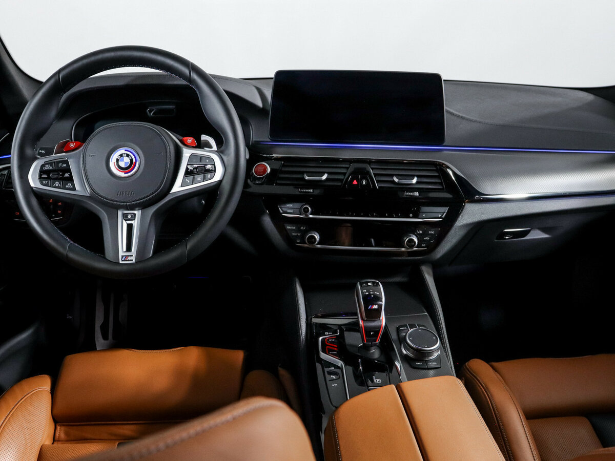 BMW M5 2020